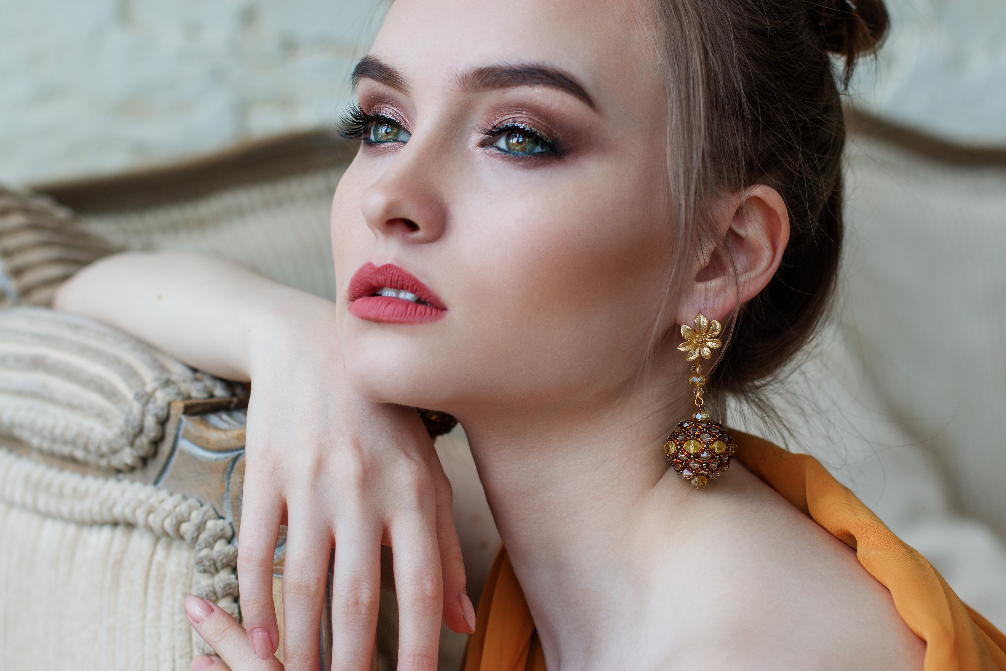 /assets/model5-8d813ef7.jpg